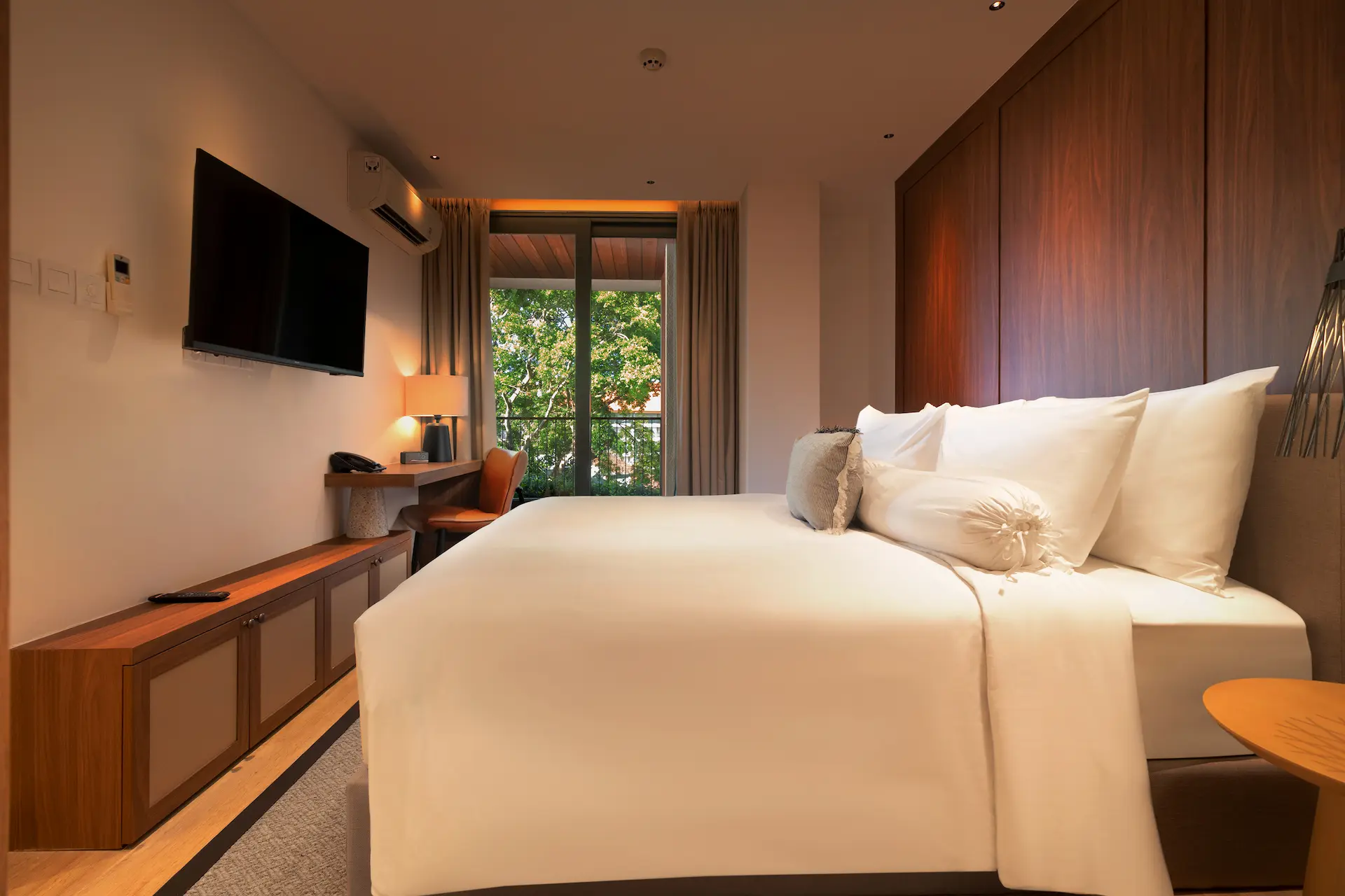 Photo 1 - Master Bedroom (3)