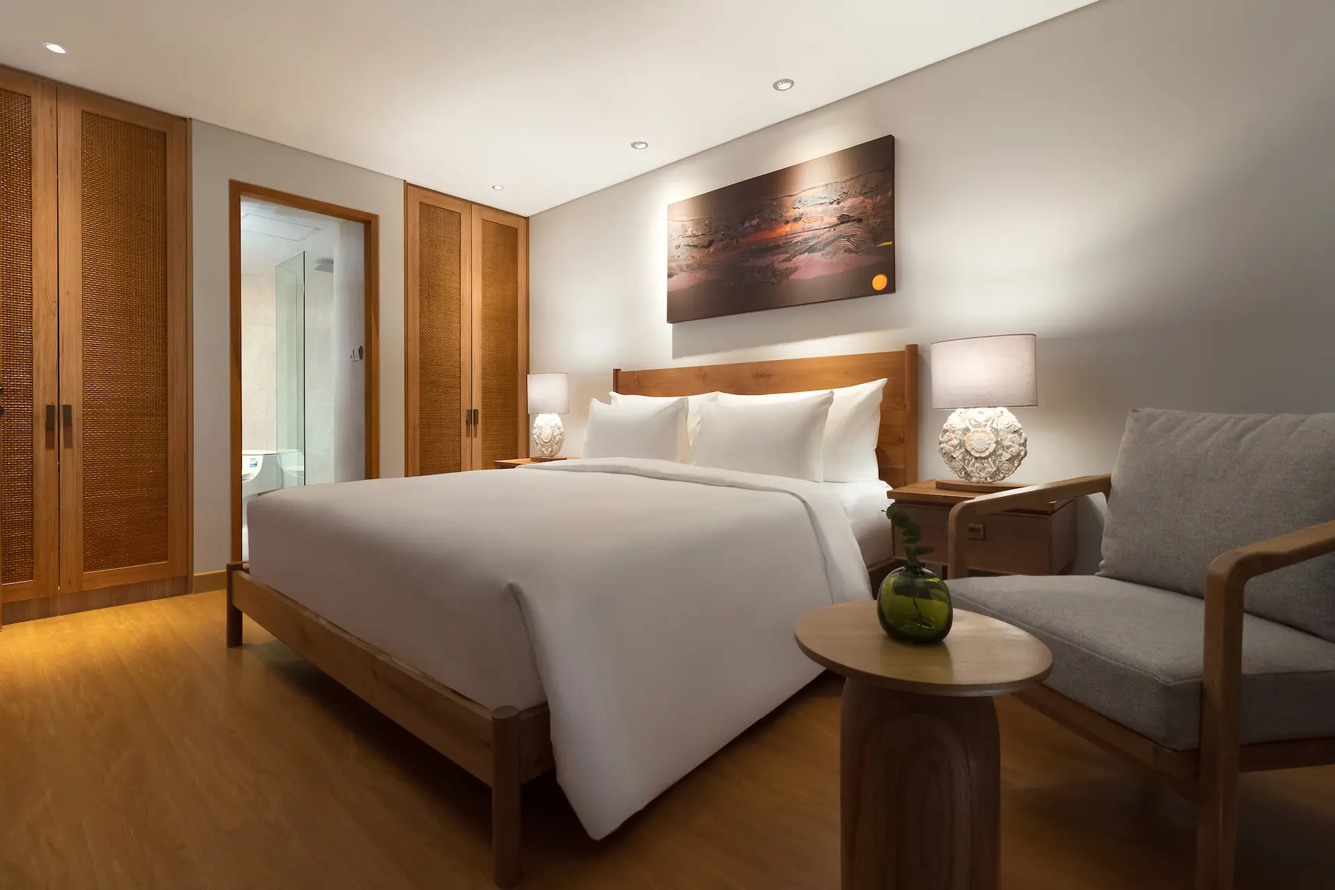 Photo 5 - Master Bedroom (1)