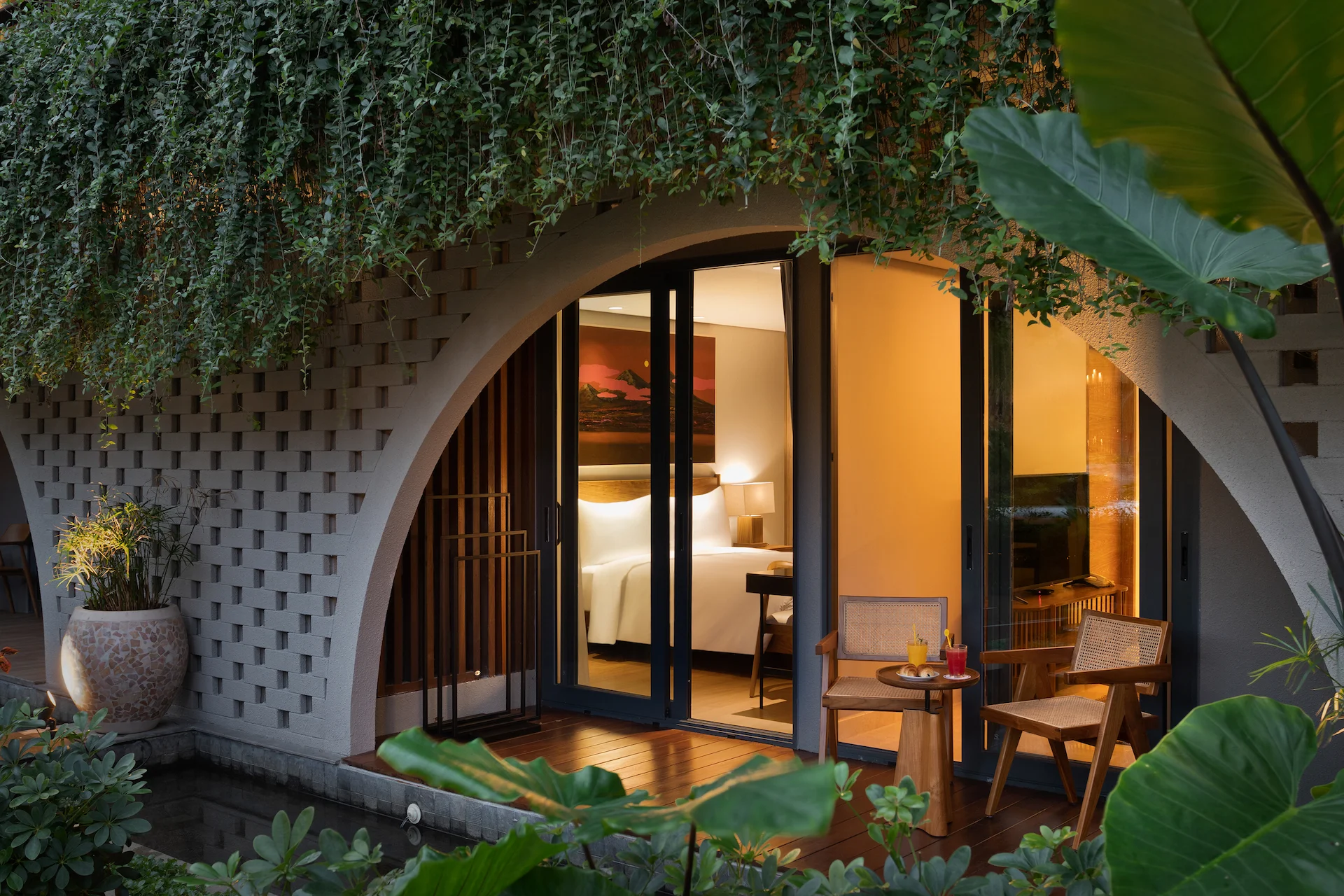 Photo 7 - Terrace (1)